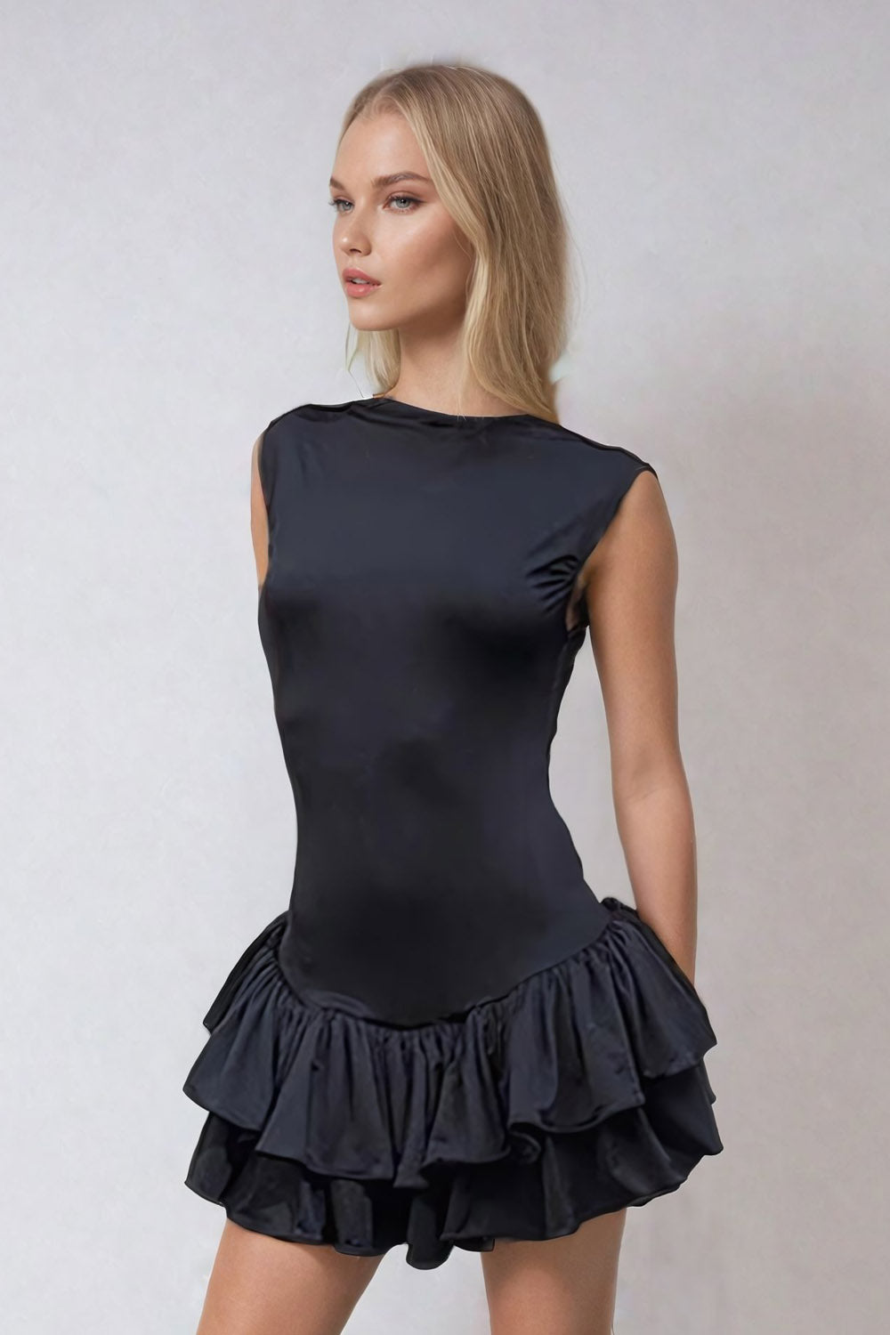 Mini jurk met gelaagde ruches - Zwart