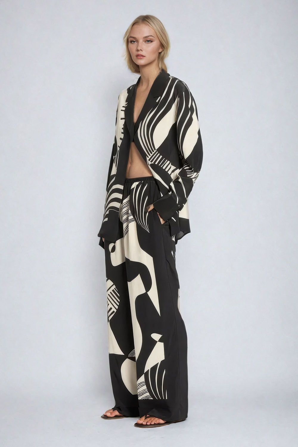 Printed Two-Piece Set with Loose Shirt and Wide Trouser - Black & White