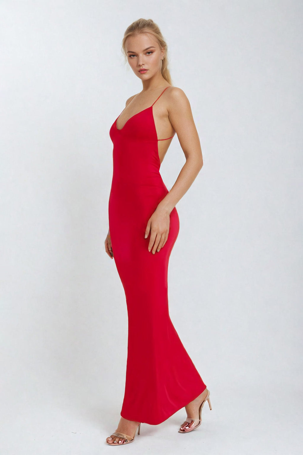Tailliertes rückenfreies Kleid mit Trägern - Rot