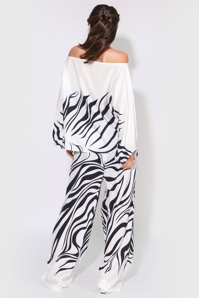 Flowy 2-Piece Set in Pattern - White & Black