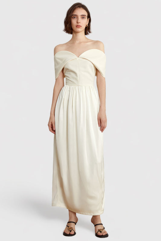 Robe midi décolletée à encolure en cœur - Beige