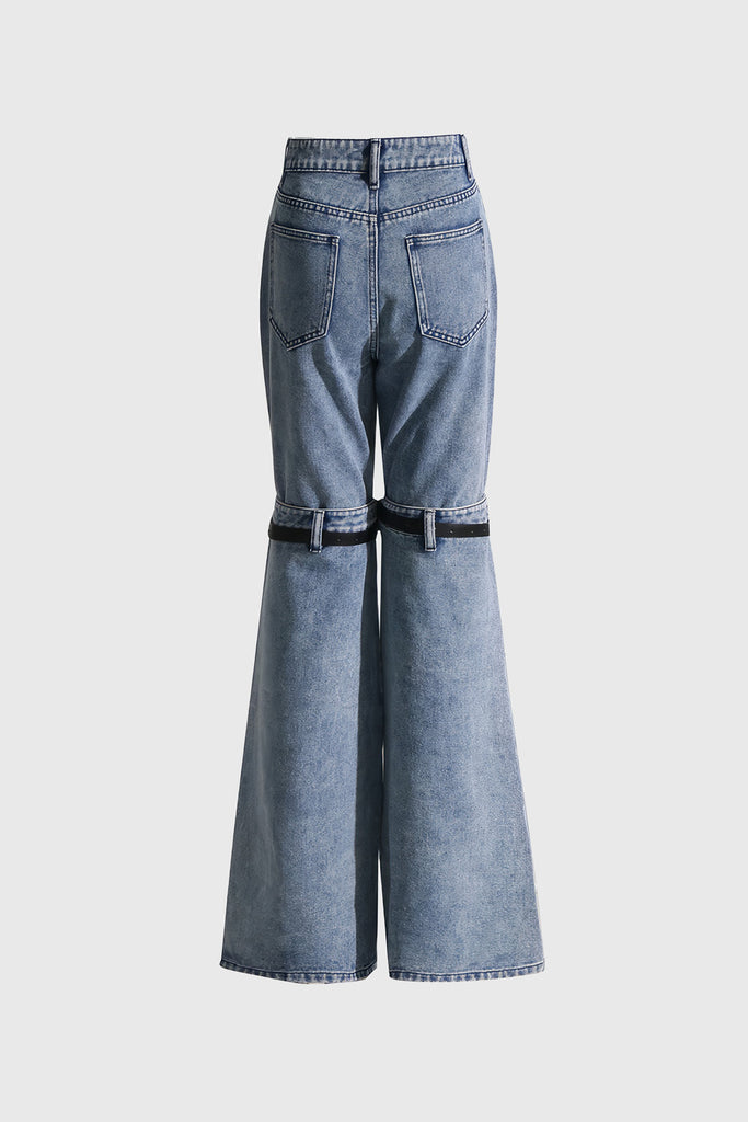 Hochtaillierte Jeans mit Knieschlitzen - Blau