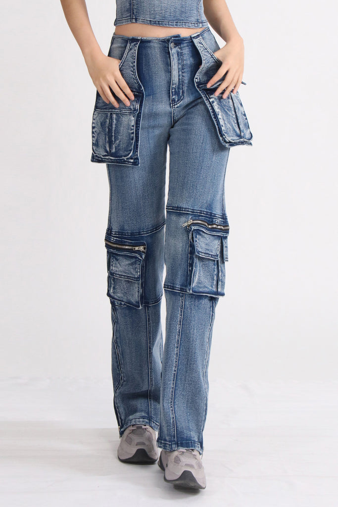 Hochgeschnittene Cargo-Jeans - Blau