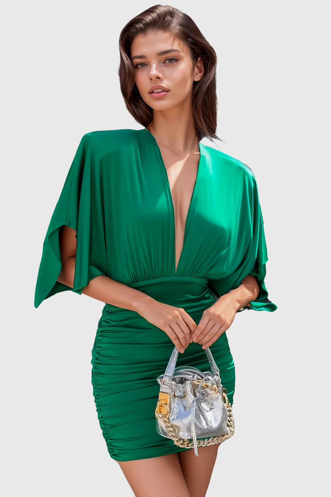 Mini sukienka z głębokim dekoltem V - zielona