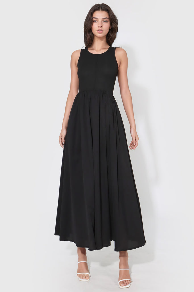 Ærmeløs kjole - sort