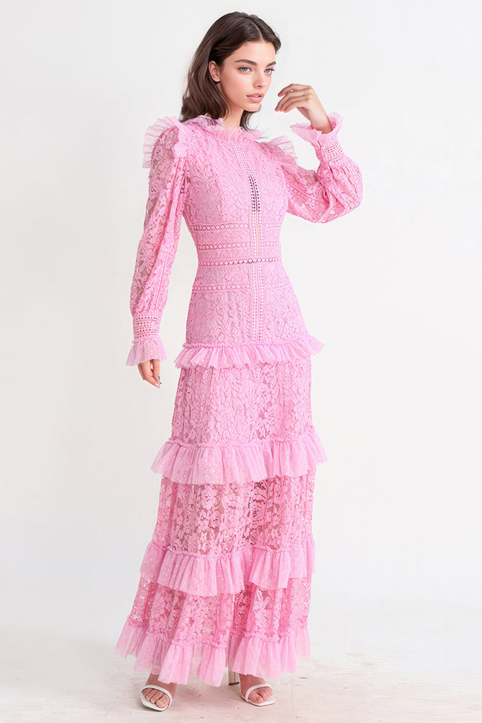 Teksturowana sukienka maxi z długim rękawem - różowa