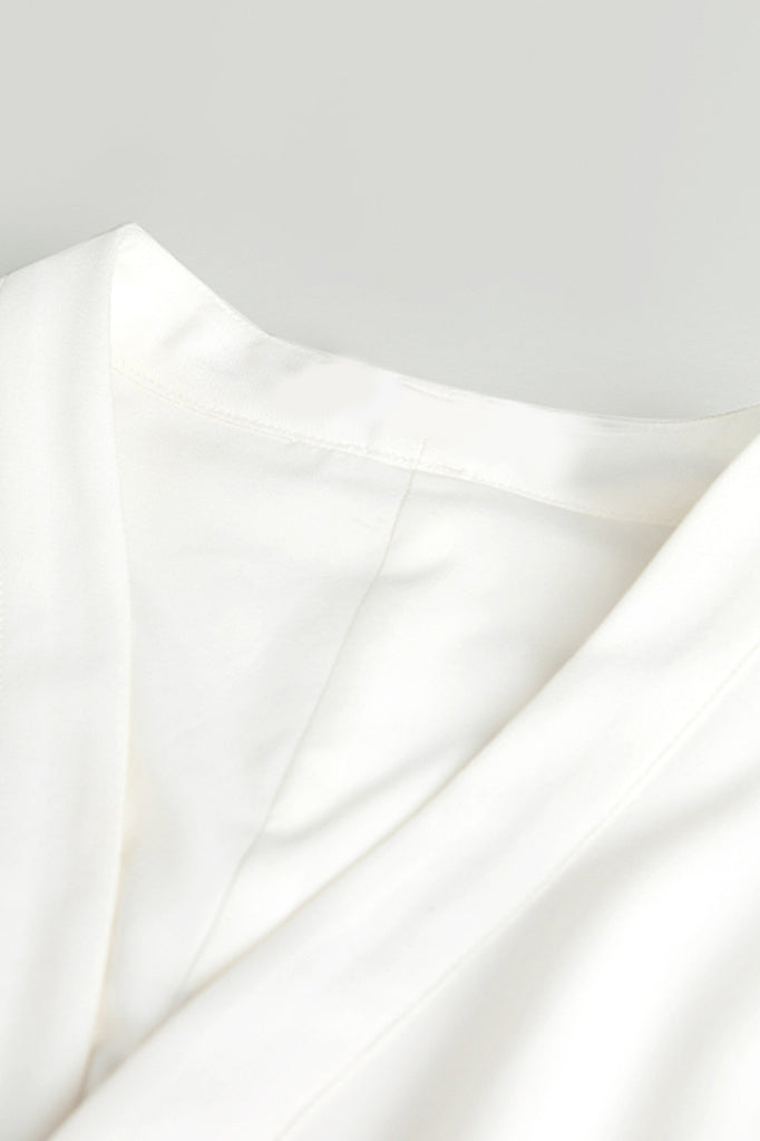 Gewölbtes Hemd mit Knöpfen - Weiß
