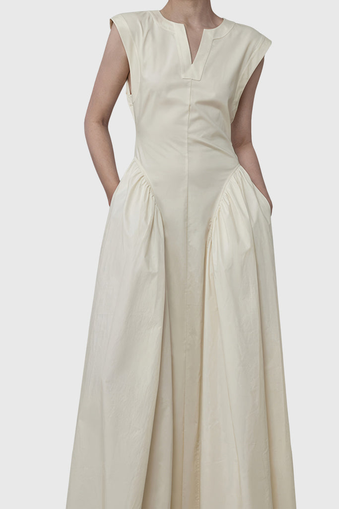 Maxi Dress with Straight Shoulders - White